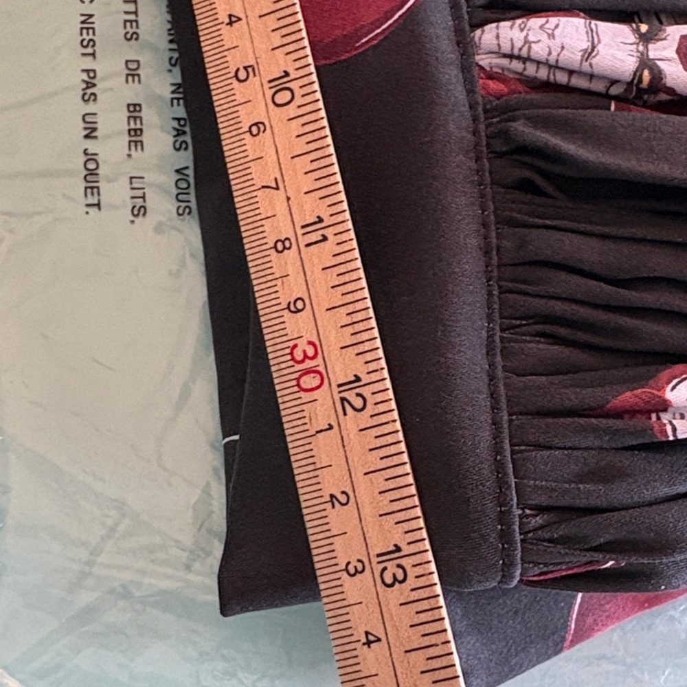 NWT Vixen Micheline Pitt IT Chapter 2 Pennywise Scary Faces Swing Skirt - Small - Picture 5 of 5